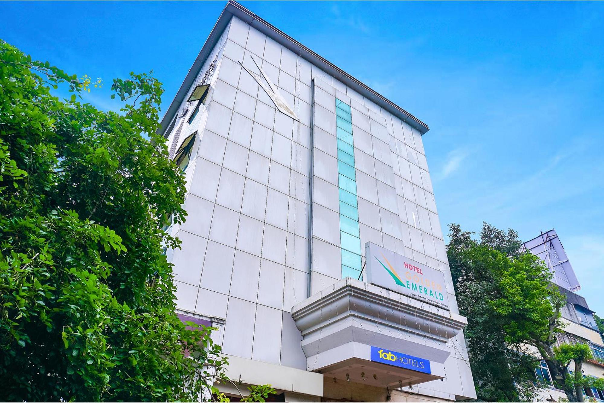 Fabhotel Prime Golden Emerald - Nr St Mary's Church Cni